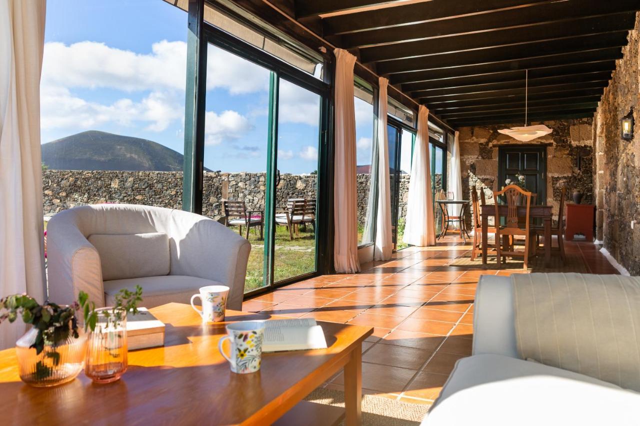 Casa "Entre Vinedos" En Masdache Villa Tías Dış mekan fotoğraf