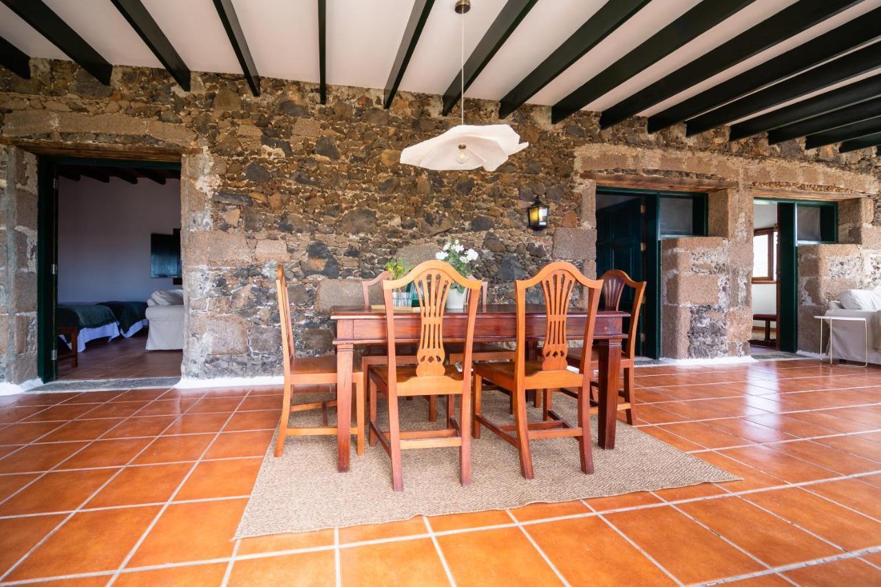 Casa "Entre Vinedos" En Masdache Villa Tías Dış mekan fotoğraf