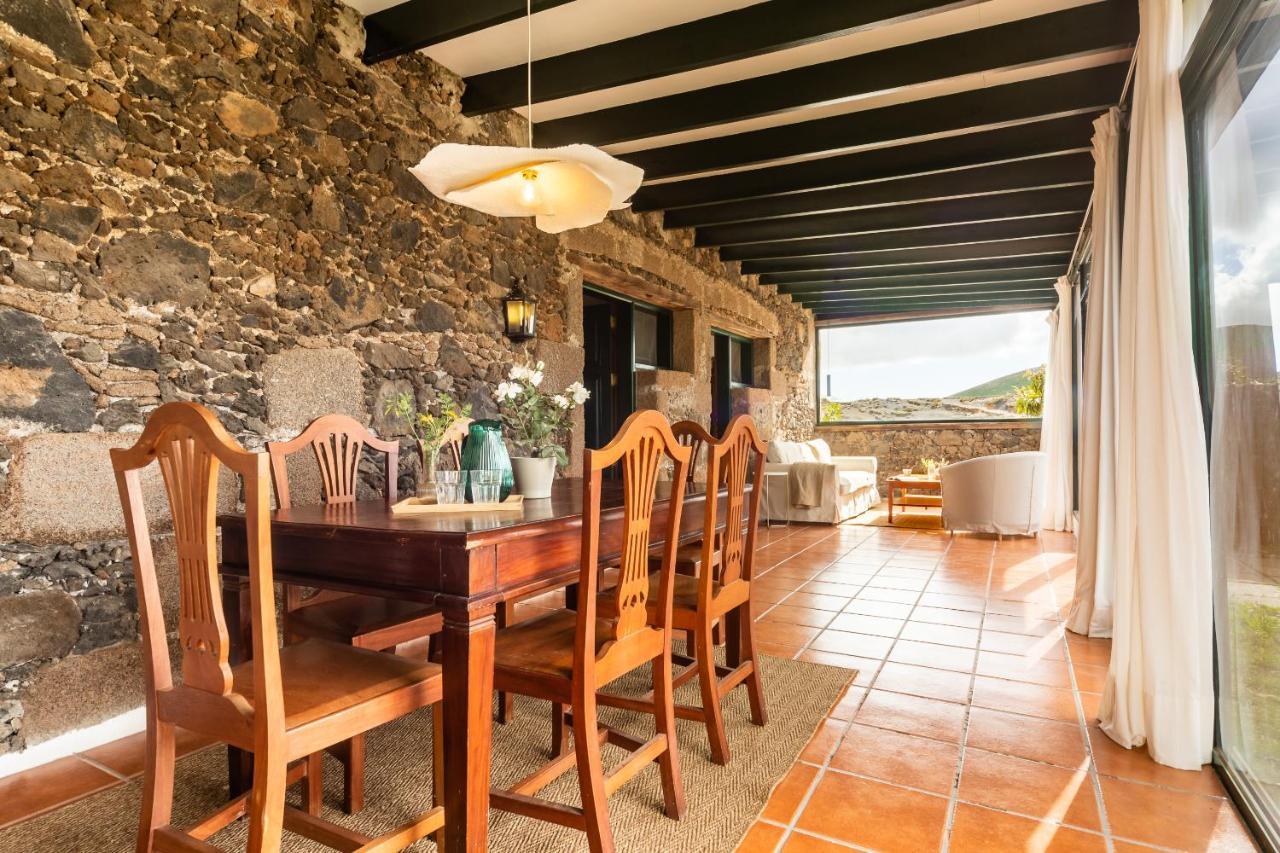 Casa "Entre Vinedos" En Masdache Villa Tías Dış mekan fotoğraf